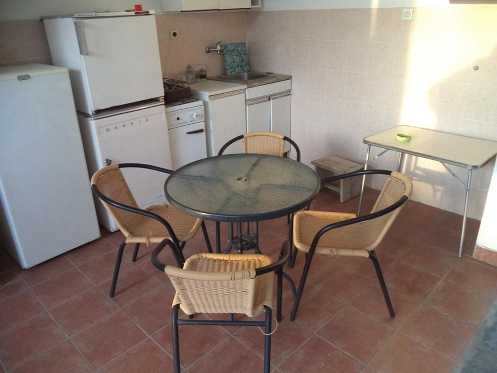 Vito Apartments Sutomore Habitación foto